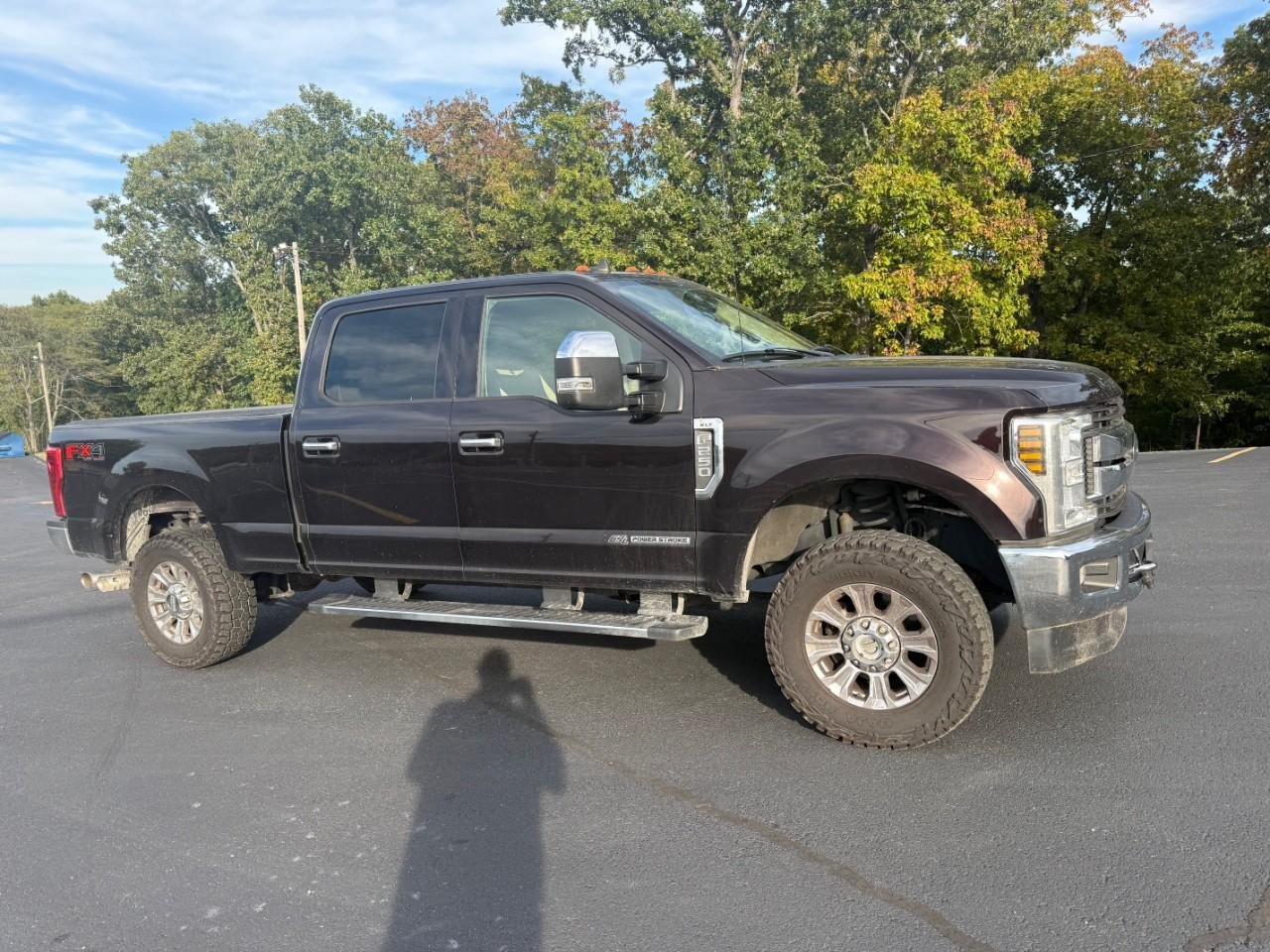 Used 2019 Ford F250 XLT w/ XLT Premium Package AWD/4WD image 2