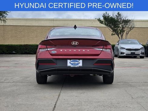 Certified 2025 Hyundai Elantra Sport FWD image 7