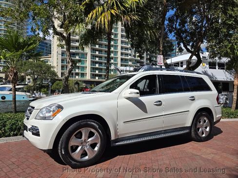 Used 2011 Mercedes-Benz GL 450 GL 450 4MATIC 4dr GL450 image 3