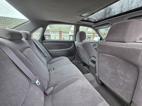 Used 2000 Toyota Avalon XLS image 8