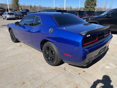 Certified 2019 Dodge Challenger SXT w/ Blacktop Package RWD image 4