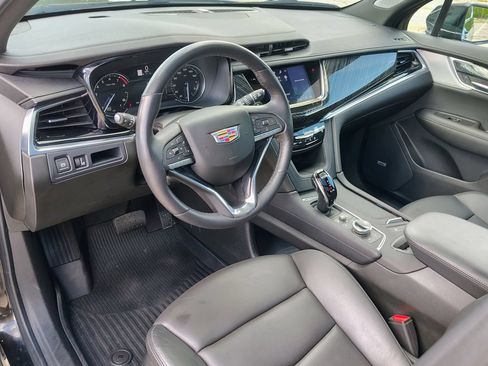 Used 2024 Cadillac XT6 Premium Luxury w/ LPO, Floor Liner Package AWD/4WD image 22