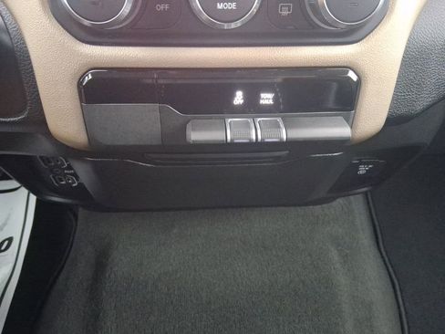 Used 2022 RAM 1500 Laramie image 23