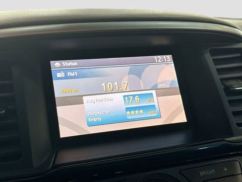 Used 2016 Nissan Pathfinder SV image 15