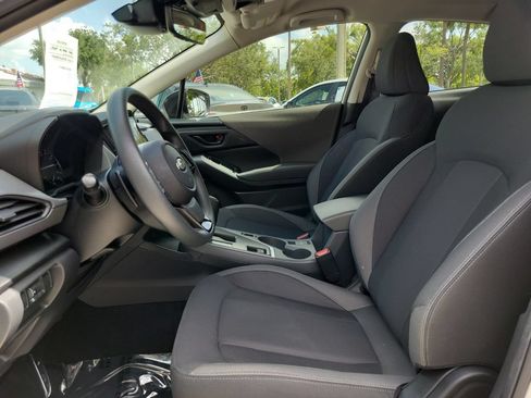 Used 2025 Subaru Crosstrek 2.5i Premium AWD/4WD image 10