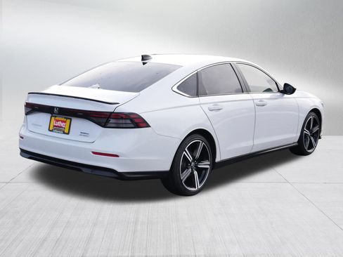 Used 2025 Honda Accord Sport image 7