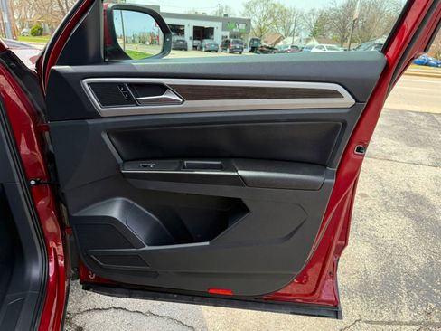 Used 2018 Volkswagen Atlas SE FWD image 26