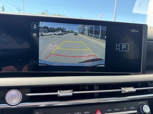 New 2025 Hyundai Tucson SE image 31