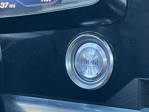 Used 2021 Chevrolet Corvette Stingray Preferred Cpe w/ Z51 Performance Package image 13