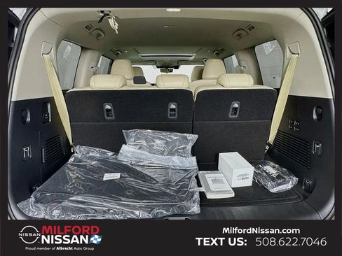 Used 2026 Nissan Armada Platinum AWD/4WD image 30