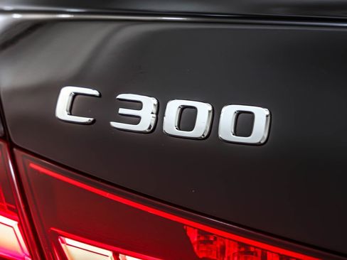 Used 2023 Mercedes-Benz C 300 Sedan image 9