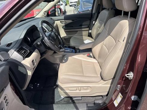 Used 2016 Honda Pilot Touring image 14