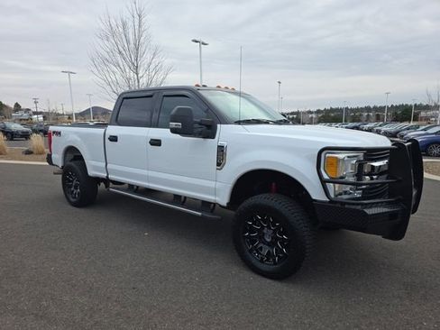 Used 2017 Ford F250 XLT w/ FX4 Off-Road Package image 1