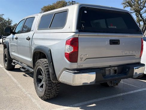 Used 2018 Toyota Tundra SR5 w/ SR5 Upgrade Package image 9