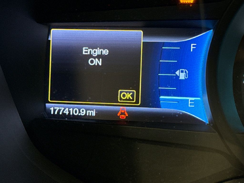 Used 2013 Ford Fusion SE FWD image 21