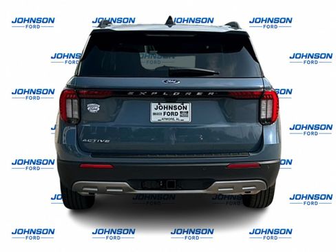 New 2026 Ford Explorer Active w/ Active Comfort Package RWD image 2