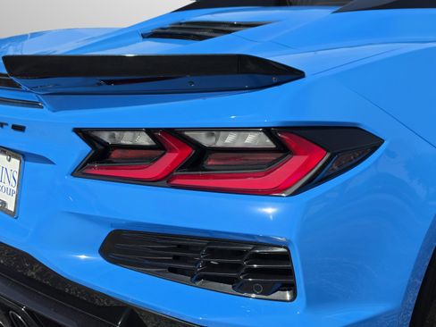 Used 2023 Chevrolet Corvette Z06 RWD image 37
