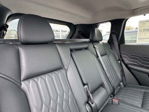 New 2026 Mitsubishi Outlander SEL AWD/4WD image 12