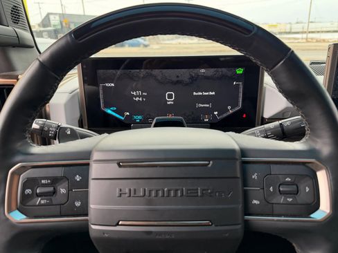 Used 2024 GMC Hummer EV 2X image 26