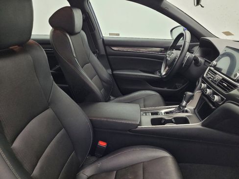Used 2019 Honda Accord Sport image 21