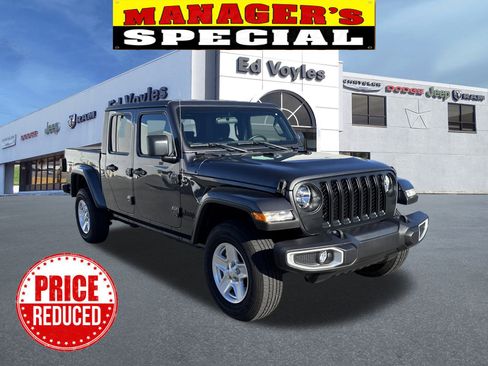 Used 2022 Jeep Gladiator Sport image 1