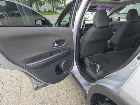 Used 2020 Honda HR-V EX image 32