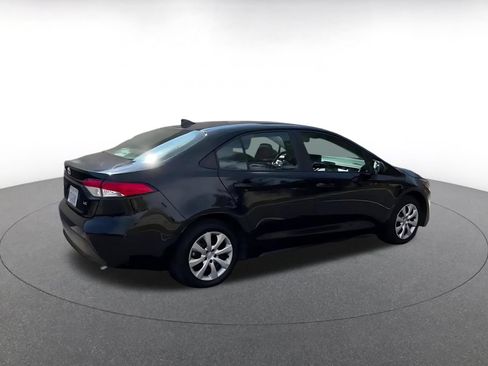 Used 2025 Toyota Corolla LE FWD image 15