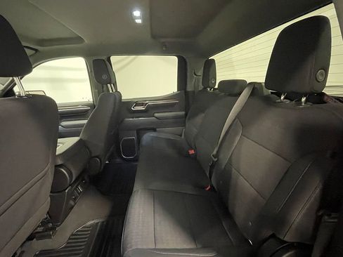 Used 2022 Chevrolet Silverado 1500 LT AWD/4WD image 18