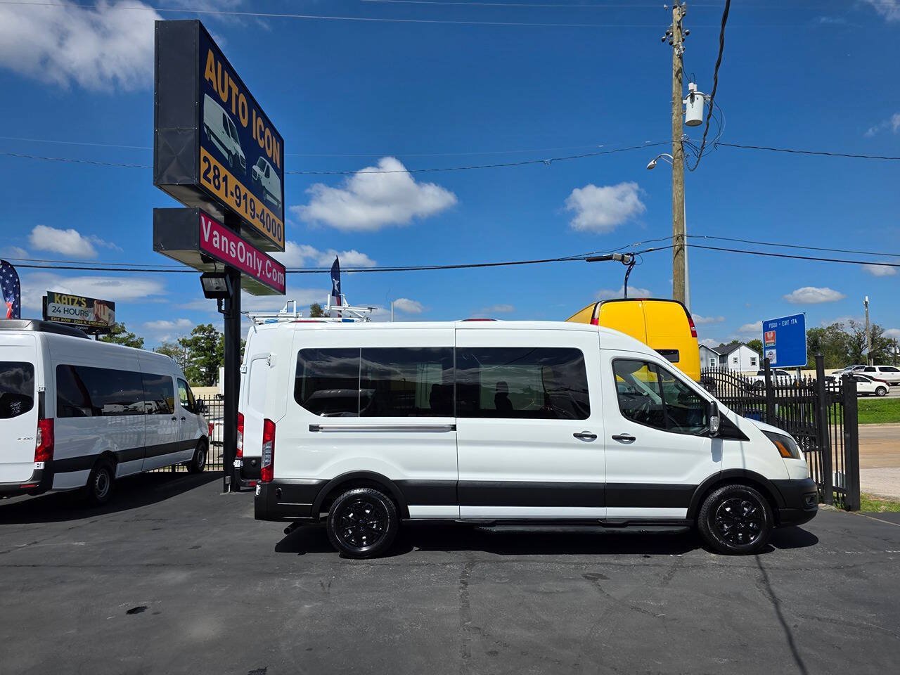 Used 2020 Ford Transit 350 XL RWD image 3