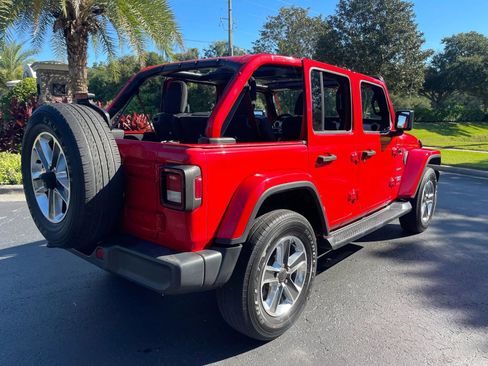 Used 2020 Jeep Wrangler Unlimited Sahara AWD/4WD image 5