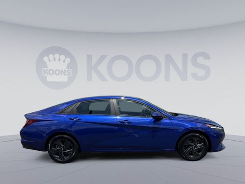 Certified 2023 Hyundai Elantra SEL FWD image 8