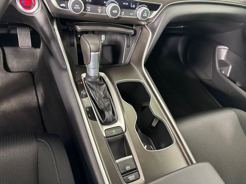 Used 2018 Honda Accord LX image 16