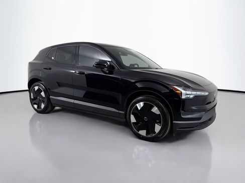 New 2026 Volvo EX30 Plus w/ Protection Package Premier image 3