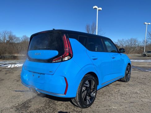 Certified 2023 Kia Soul GT-Line image 3