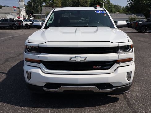 Used 2017 Chevrolet Silverado 1500 LT w/ All Star Edition AWD/4WD image 10