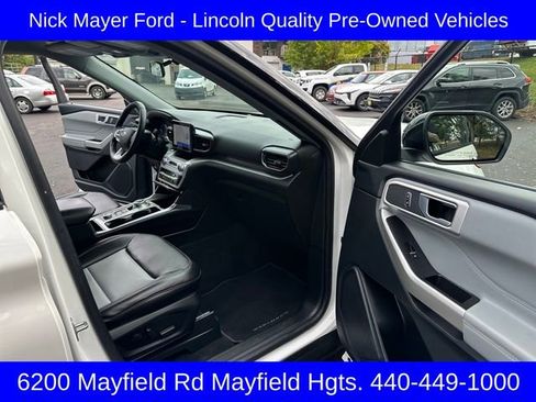 Used 2022 Ford Explorer XLT w/ Equipment Group 202A image 24