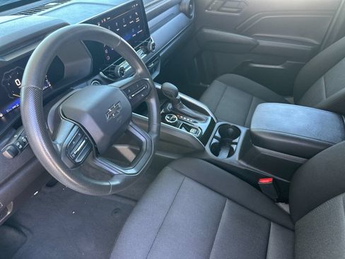 Used 2023 Chevrolet Colorado Trail Boss w/ LPO, Skid Plate Package AWD/4WD image 9