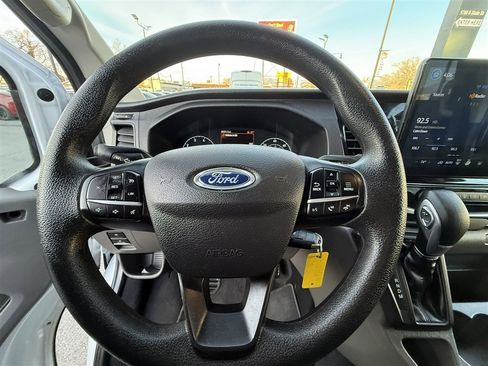 Used 2023 Ford Transit 350 XLT image 17