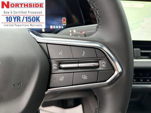 New 2026 Chevrolet Equinox LT w/ LPO, Floor Liner Package image 20