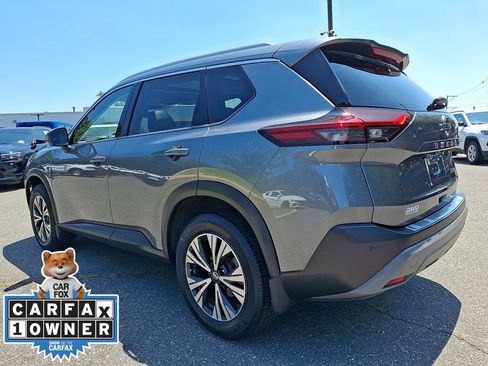 Used 2021 Nissan Rogue SV w/ Premium Package AWD/4WD image 4