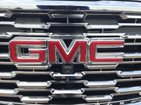 Used 2020 GMC Terrain Denali w/ Denali Premium Package image 17