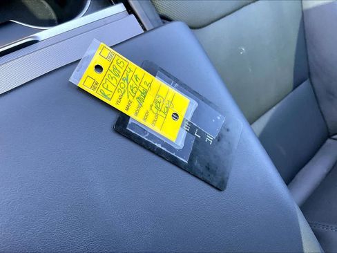 Used 2024 Tesla Model 3 Standard Range RWD image 13