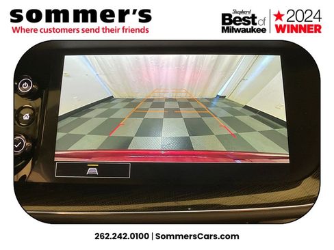 Used 2023 Buick Envision Essence image 18