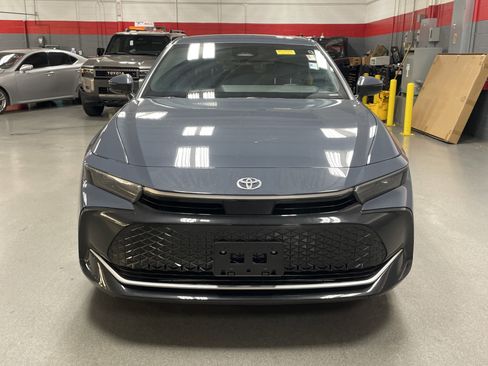 Used 2025 Toyota Crown XLE image 38