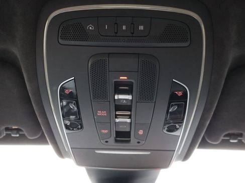 Used 2017 Audi A8 L 3.0T w/ Executive Package image 35