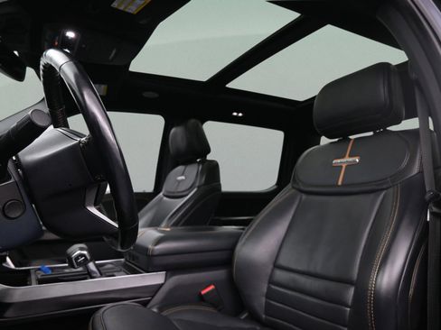 Certified 2022 Ford F150 Platinum w/ Equipment Group 701A High image 30