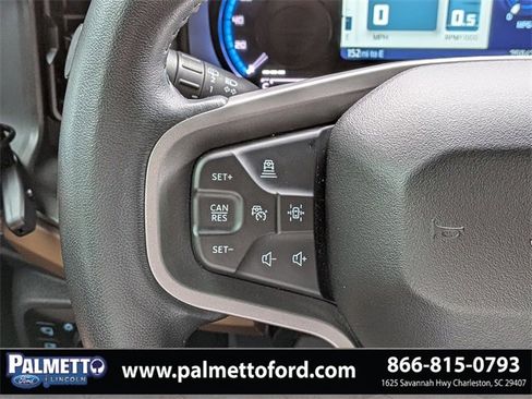 Used 2024 Ford Bronco Outer Banks image 24