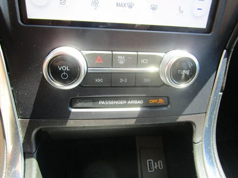 Used 2023 Ford Edge Titanium w/ Cargo Accessory Package AWD/4WD image 19