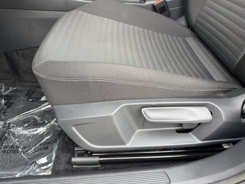 Used 2024 Volkswagen Jetta S FWD image 28