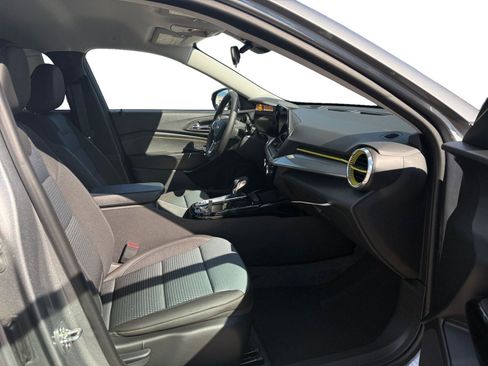 New 2026 Chevrolet Trax LT w/ Driver Confidence Package image 26